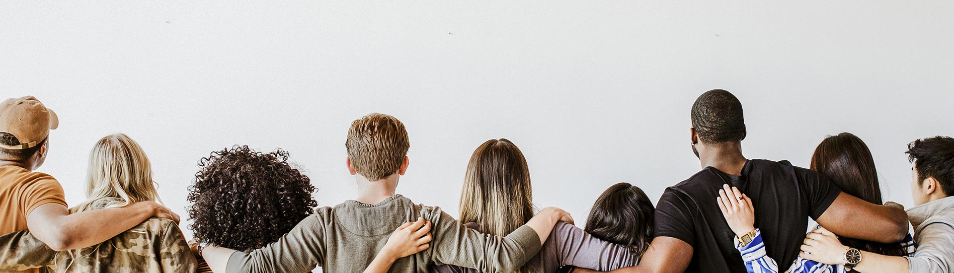 Transition & perspectives est un cabinet conseil dont la vocation est d’accompagner les entreprises dans leurs évolutions stratégiques, culturelles et managériales. Ses interventions sont plurielles se déclinant sous la forme d’audits, de conseils, de coaching (individuel ou d’équipe) et de formations.